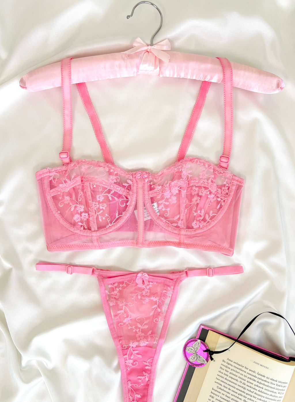 Candice Pembe Çiçek Desenli Brode İşlemeli Tek Renk Balenli Kapsız Askıları Çıkarılabilir Bralette Sütyen Tanga Alt Üst İç Çamaşırı Takımı 2 Parça