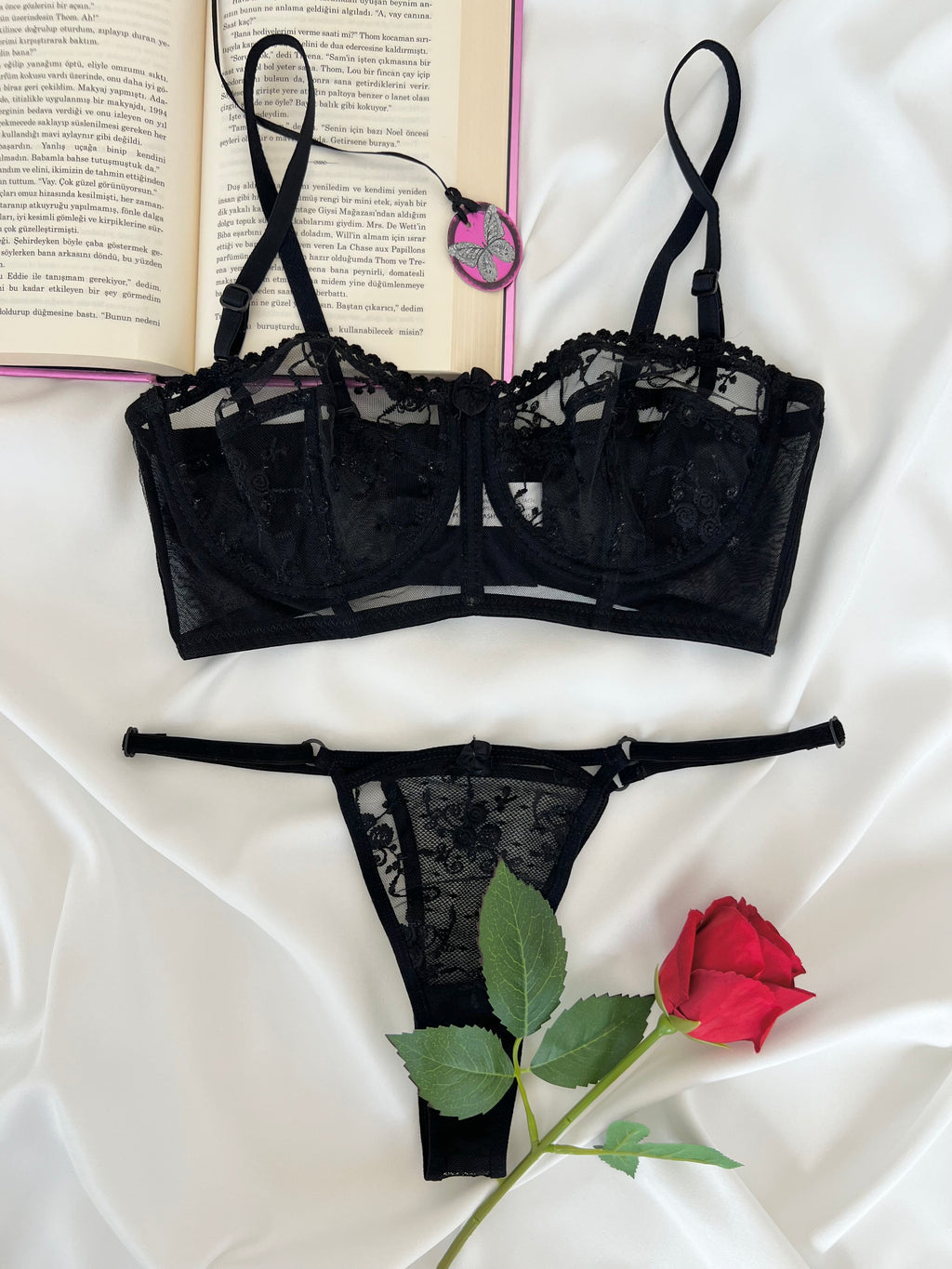 Candice Siyah Çiçek Desenli Brode İşlemeli Tek Renk Balenli Kapsız Askıları Çıkarılabilir Bralette Sütyen Tanga Alt Üst İç Çamaşırı Takımı 2 Parça