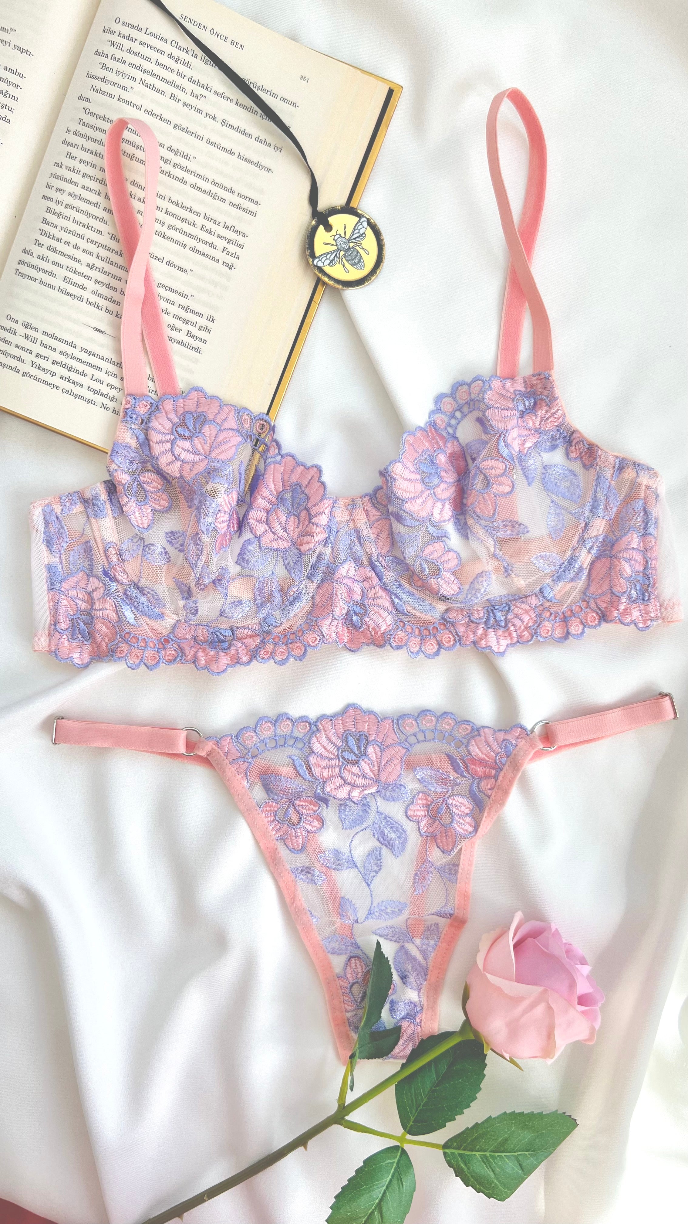 Romantic Zarif Çiçek Desenli İşlemeli Balenli Kapsız Bralette Sütyen Tanga Alt Üst İç Çamaşırı Takımı 2 Parça