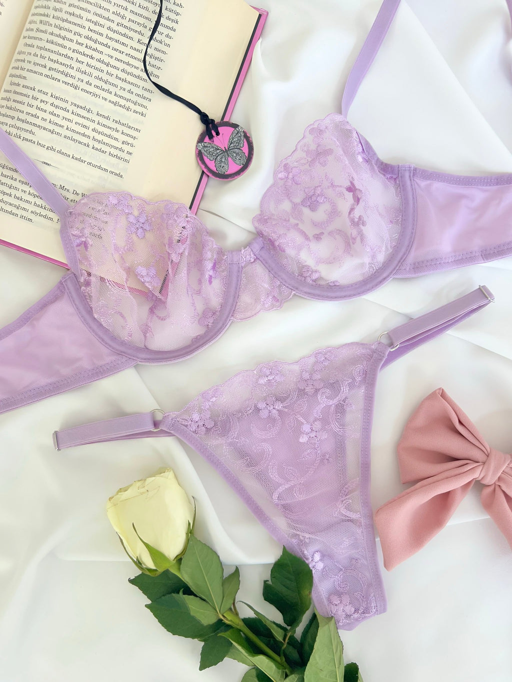 Barbie Lila Çiçek Desenli Brode İşlemeli Tek Renk Balenli Kapsız Sütyen Tanga Alt Üst İç Çamaşırı Takımı