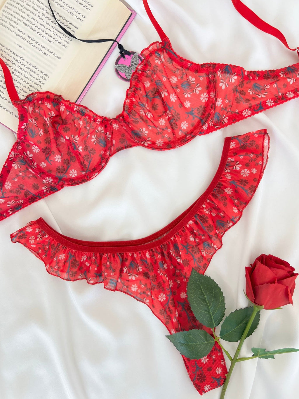Butterfly Kırmızı Tül Çiçek Desenli Balenli Kapsız Fırfırlı Bralette Sütyen Tanga İç Çamaşırı Takımı Alt Üst 2 Parça