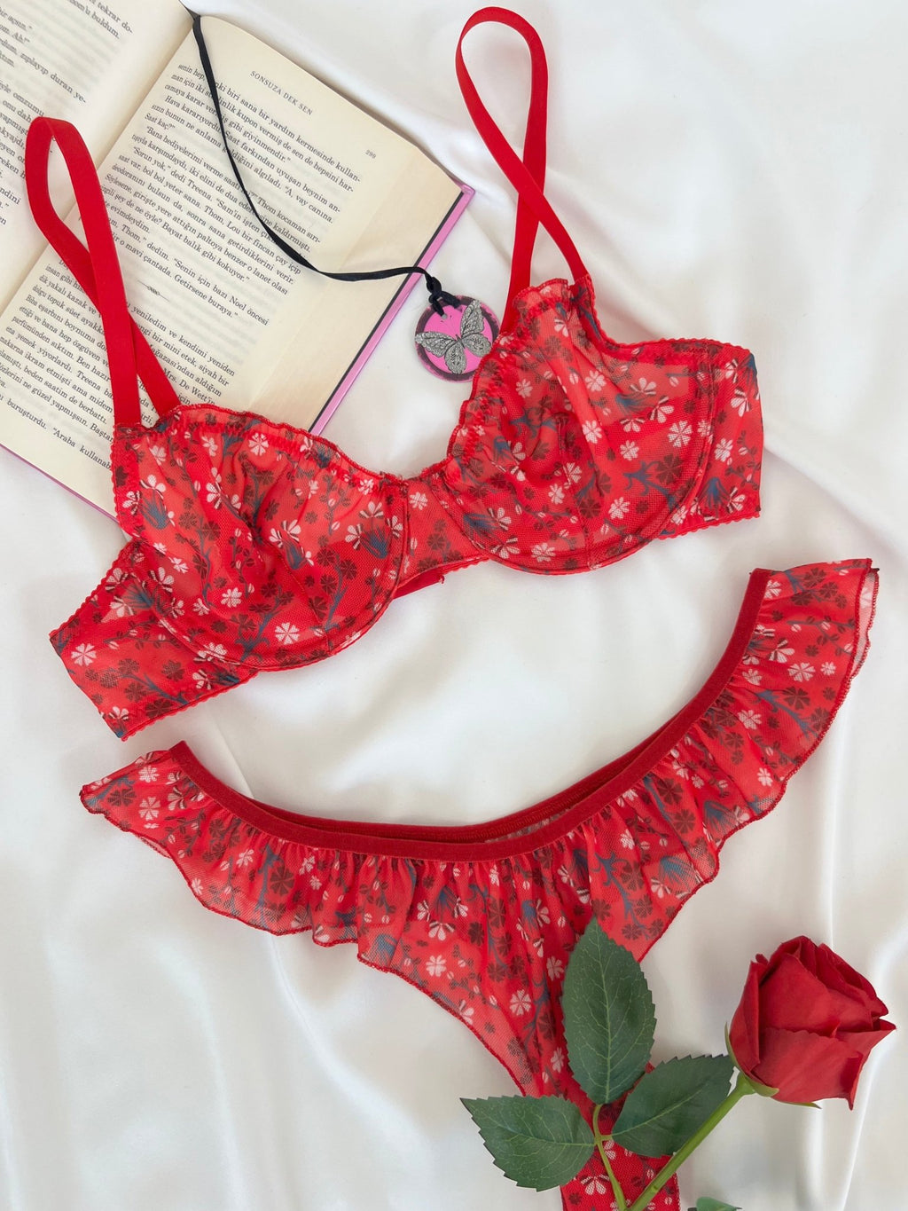 Butterfly Kırmızı Tül Çiçek Desenli Balenli Kapsız Fırfırlı Bralette Sütyen Tanga İç Çamaşırı Takımı Alt Üst 2 Parça