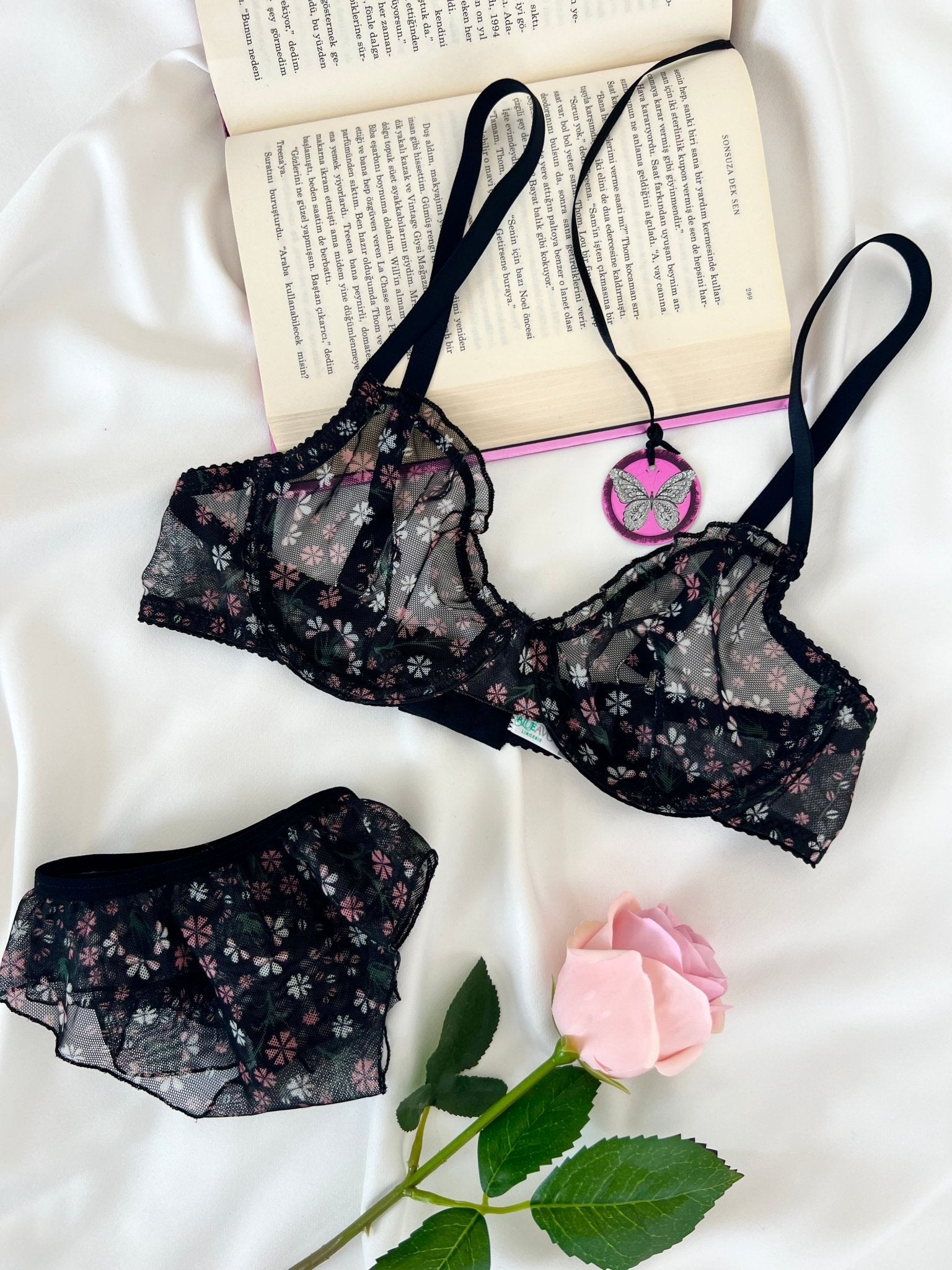 Butterfly Siyah Tül Çiçek Desenli Balenli Kapsız Fırfırlı Bralette Sütyen Tanga İç Çamaşırı Takımı Alt Üst 2 Parça