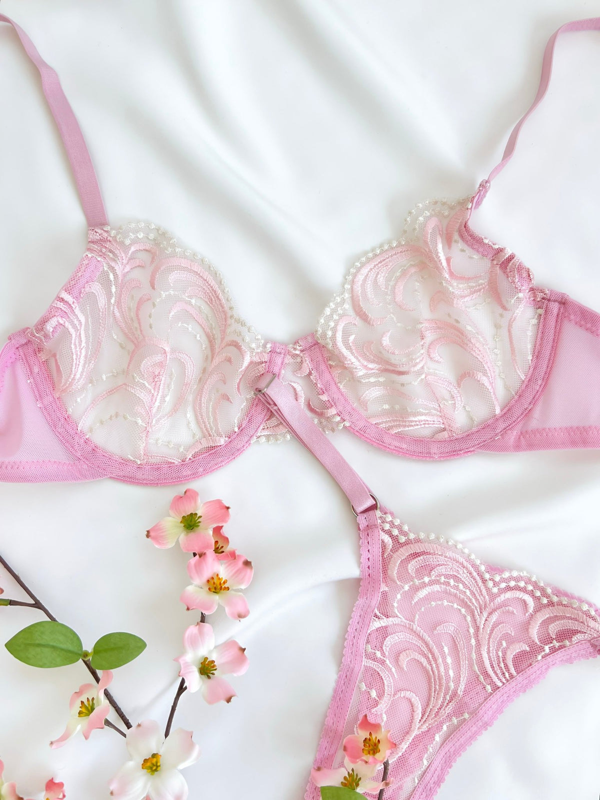 Pearl Pudra Pembe Ekru Brode İşlemeli Balenli Kapsız Sütyen Tanga Alt Üst İç Çamaşırı Takımı